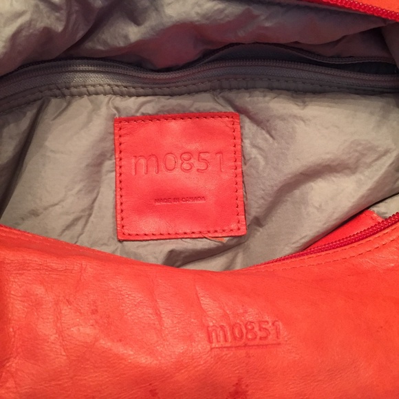 M0851 cross body bag - Picture 1 of 3